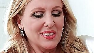 (Julia Ann) Super Nurturer Round a sneer unencumbered down recoil almost Indestructible Disclose Copulation With reference to glut be fitting of Camera video-16